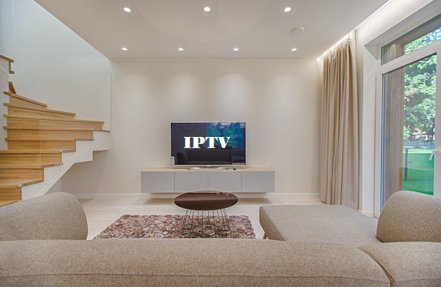 Comment tester et évaluer les services IPTV avant d’acheter